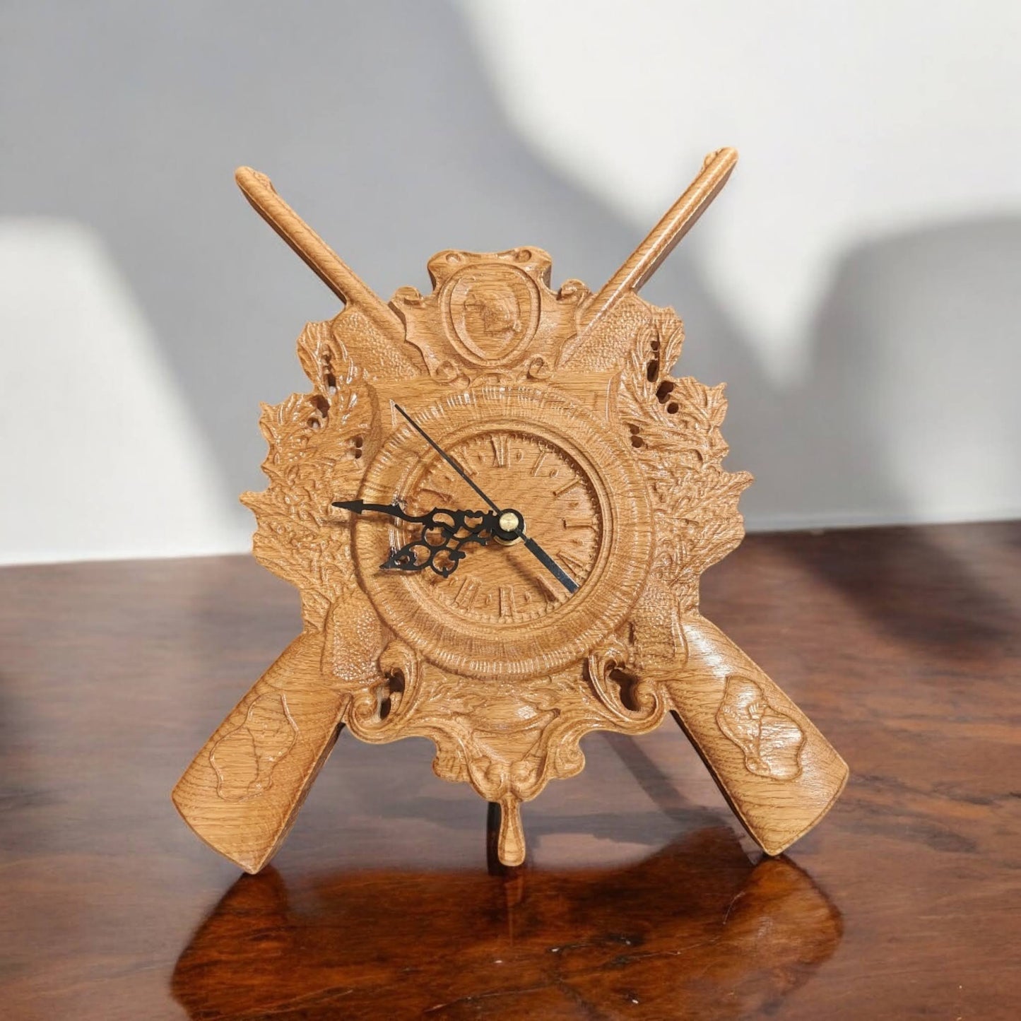 Wooden clock (Oak). With electronic mechanism.