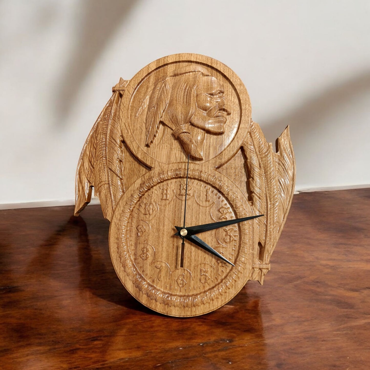 Wooden clock (oak). With electronic mechanism.